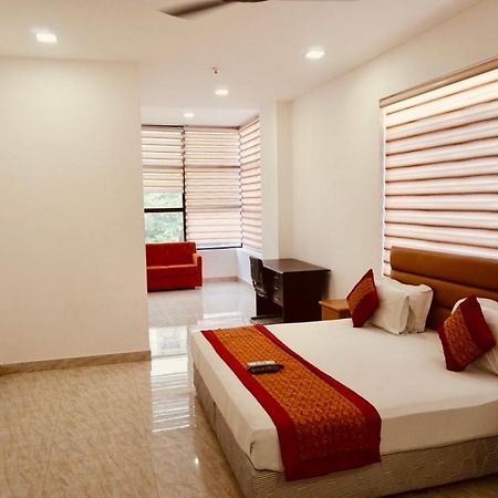Amora Rooms Dwarka New Delhi Extérieur photo