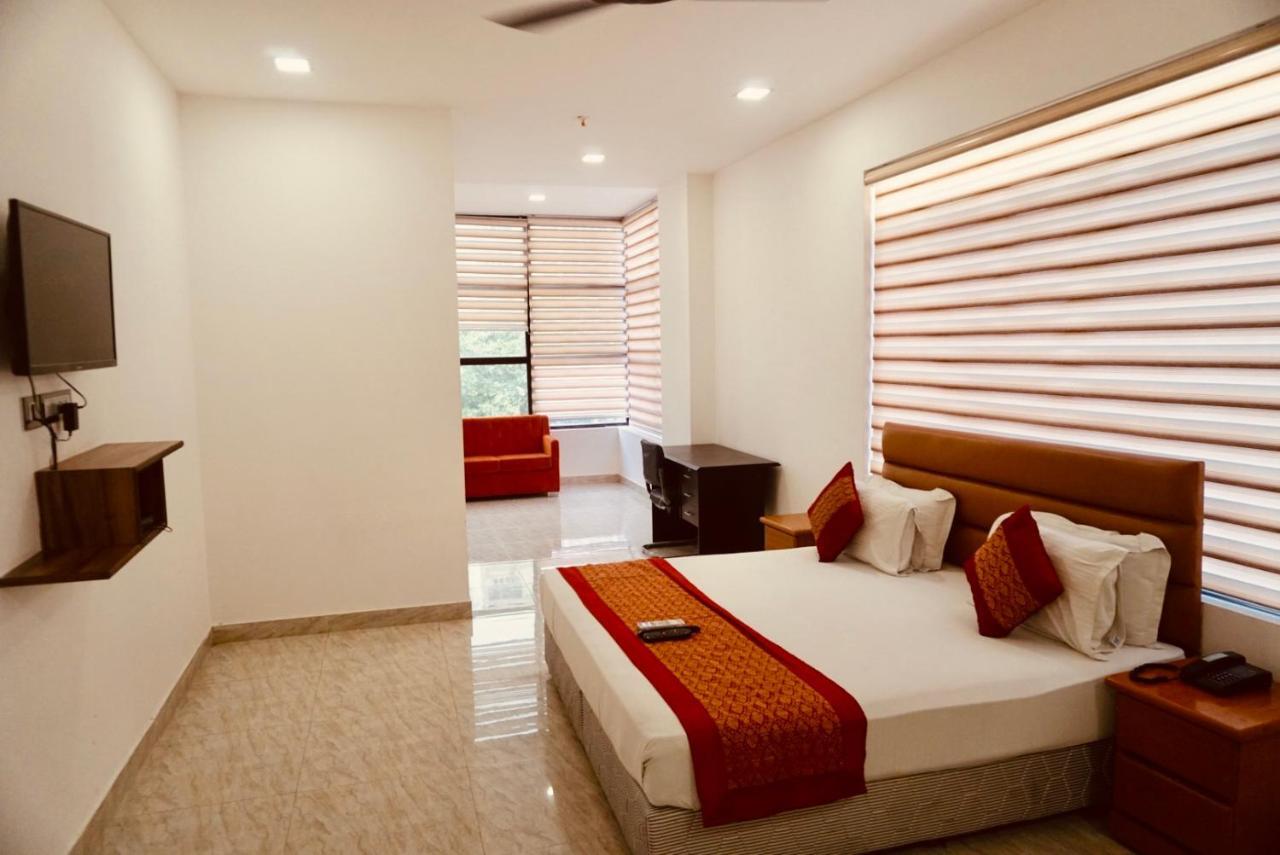 Amora Rooms Dwarka New Delhi Extérieur photo